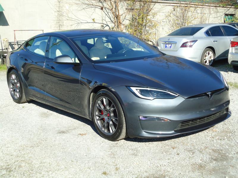 2023 Tesla Model S Plaid's photo